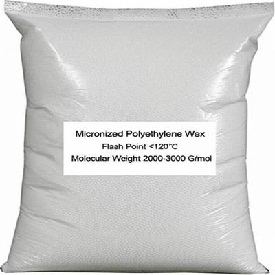 Cera di polietilene micronizzata con punto di infiammazione < 120°C confezionata in 20 kg/sacco e peso molecolare 2000-3000 g/mol